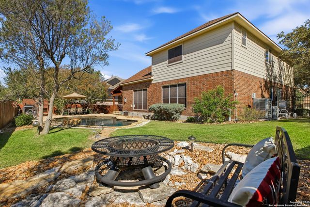 523 Heather Ridge, San Antonio, TX 78260