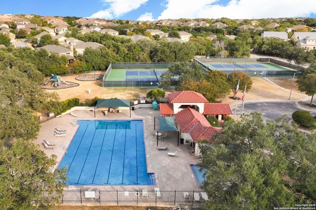 523 Heather Ridge, San Antonio, TX 78260