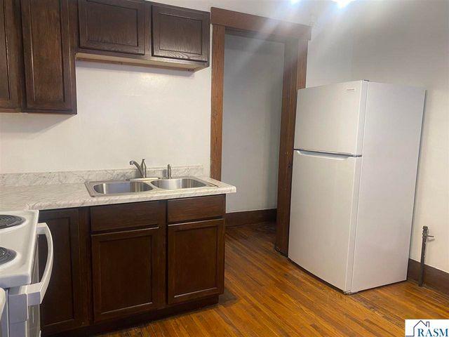 109 S 4th Street, Mankato, MN 56001