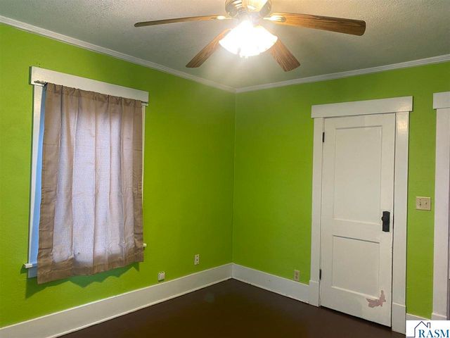 109 S 4th Street, Mankato, MN 56001