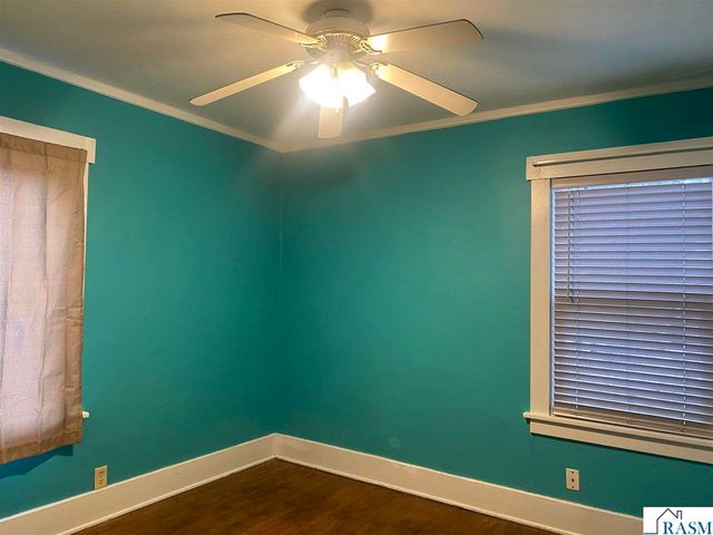 109 S 4th Street, Mankato, MN 56001