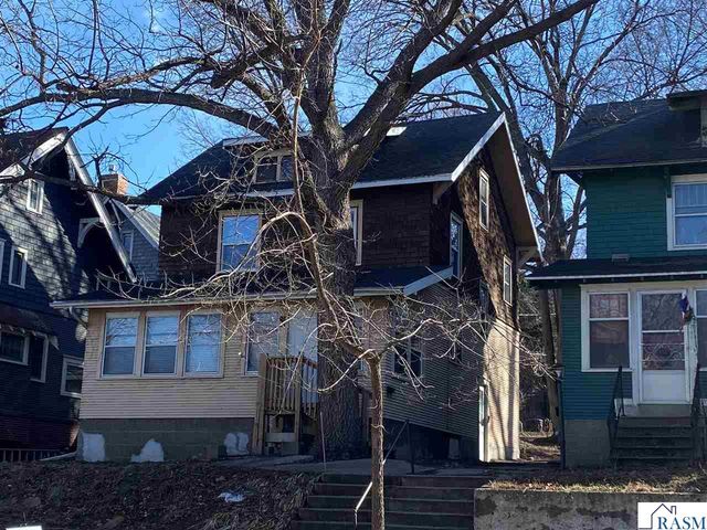 109 S 4th Street, Mankato, MN 56001