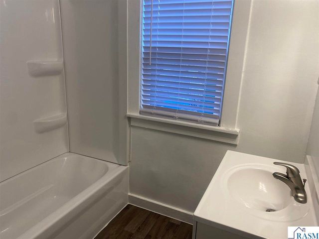 109 S 4th Street, Mankato, MN 56001