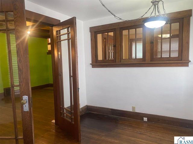 109 S 4th Street, Mankato, MN 56001