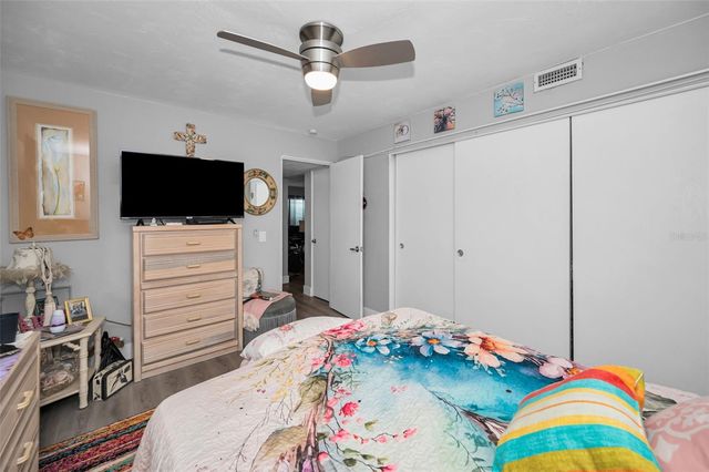 4153 58TH STREET N 176, Kenneth City, FL 33709