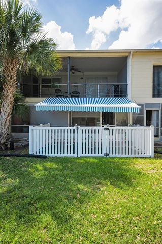 4153 58TH STREET N 176, Kenneth City, FL 33709