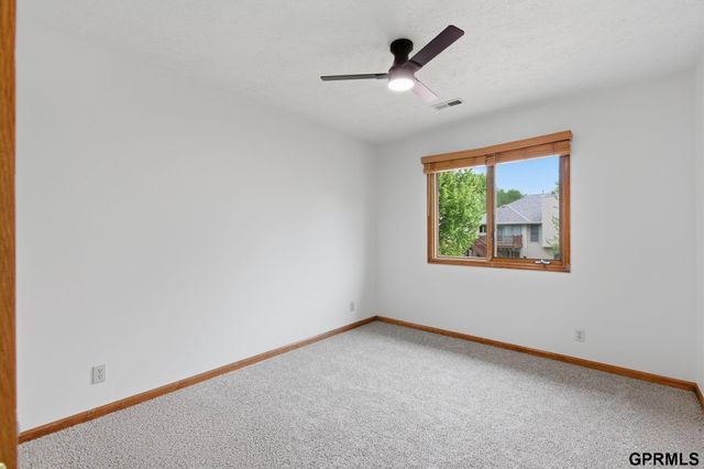 13532 Boyd Street, Omaha, NE 68164