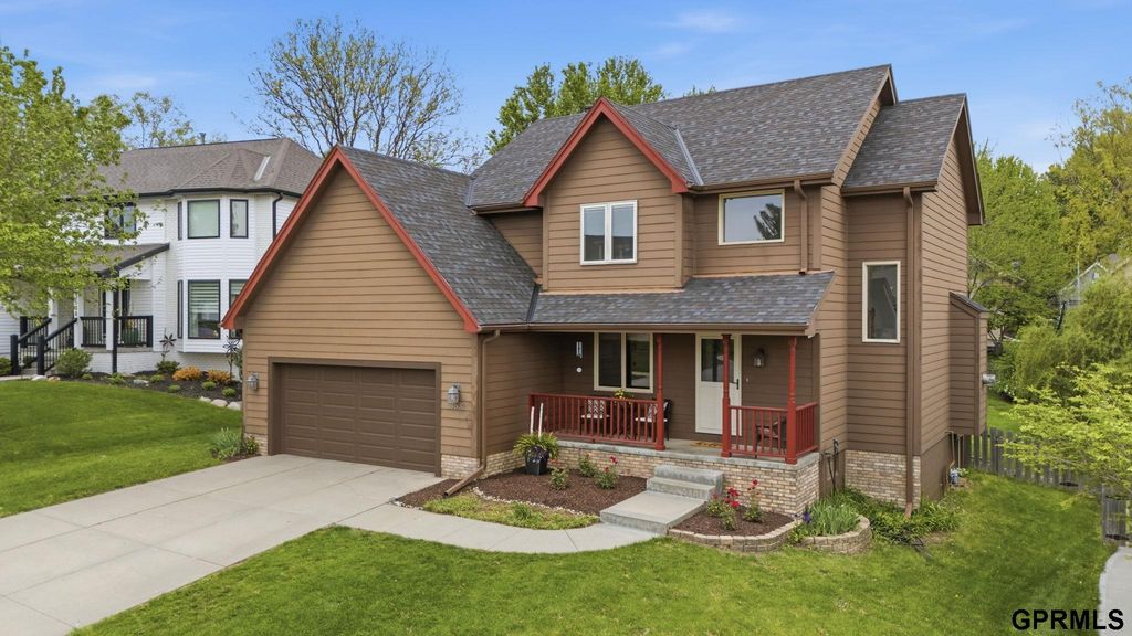 13532 Boyd Street, Omaha, NE 68164