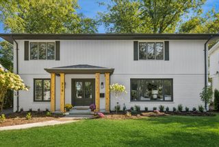 719 N Elm Street, Hinsdale, IL 60521