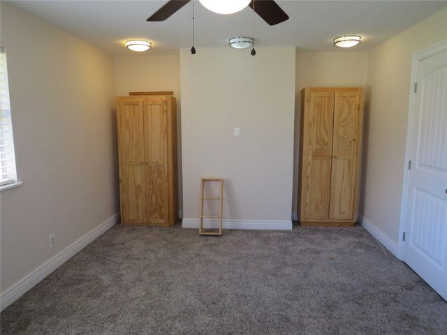 10 Forrest Lane, Angleton, TX 77515