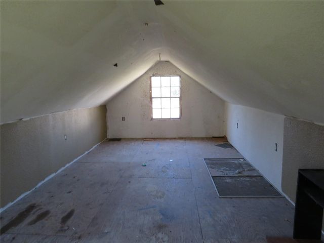 10 Forrest Lane, Angleton, TX 77515