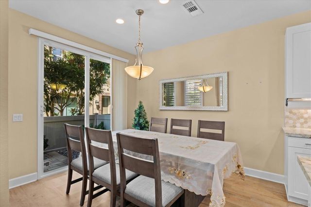 3149 Dega, Carlsbad, CA 92010