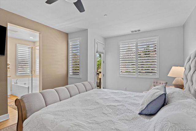 3149 Dega, Carlsbad, CA 92010