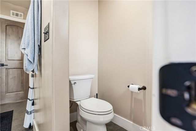 30861 Blackhorse Drive, Canyon Lake, CA 92587