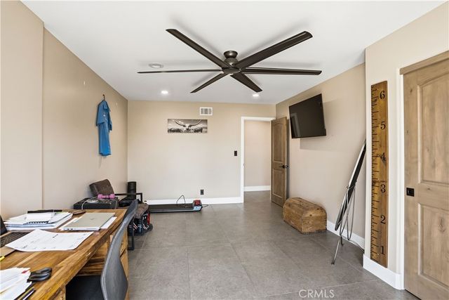 30861 Blackhorse Drive, Canyon Lake, CA 92587