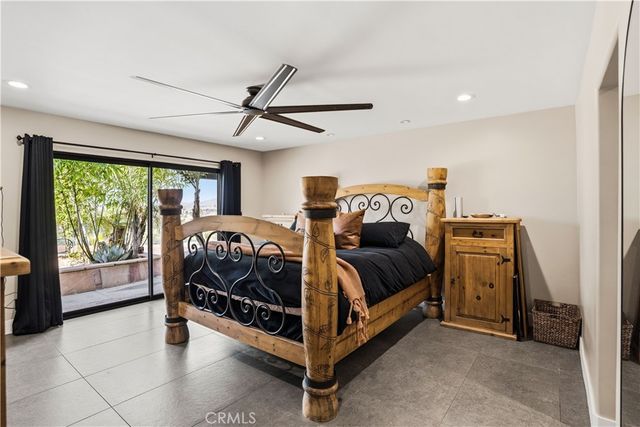 30861 Blackhorse Drive, Canyon Lake, CA 92587