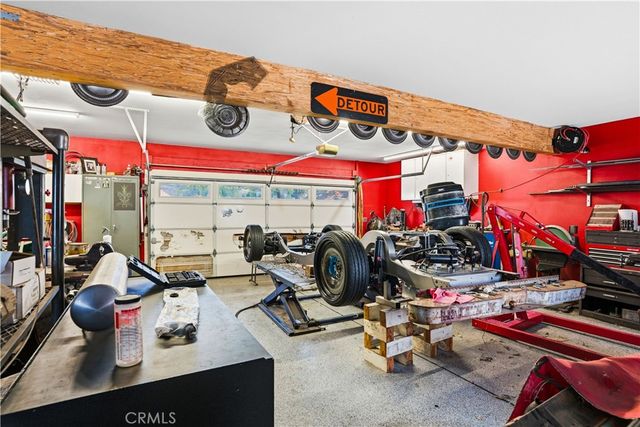 30861 Blackhorse Drive, Canyon Lake, CA 92587