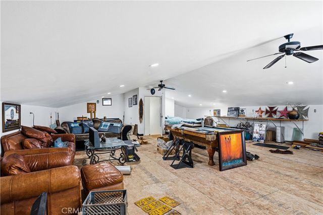 30861 Blackhorse Drive, Canyon Lake, CA 92587