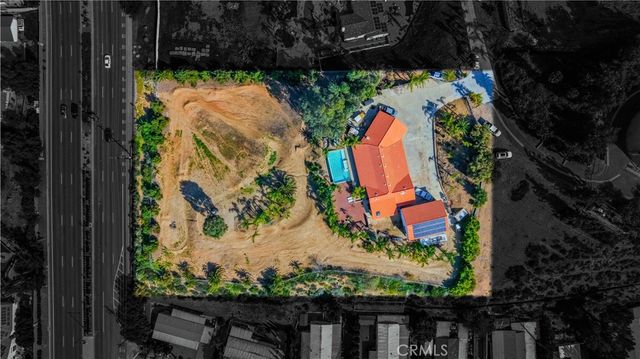 30861 Blackhorse Drive, Canyon Lake, CA 92587