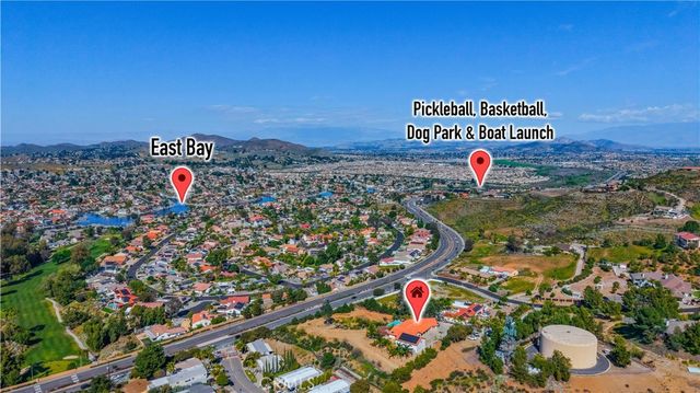 30861 Blackhorse Drive, Canyon Lake, CA 92587