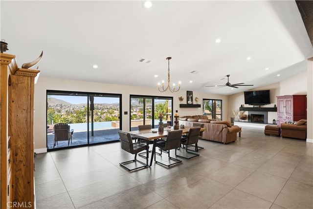 30861 Blackhorse Drive, Canyon Lake, CA 92587