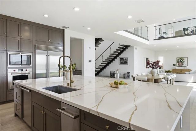 20164 Galway Lane, Porter Ranch, CA 91326