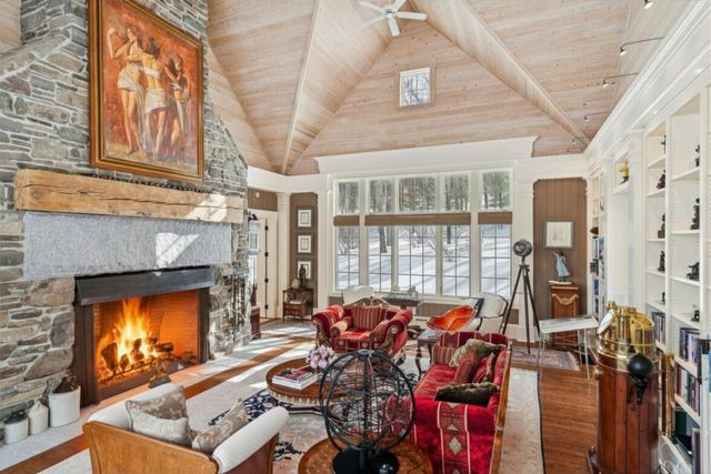 5893 Stage Road, Barnard, VT 05031