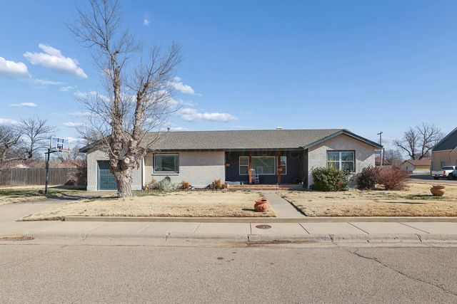 602 N Main Street, Stratford, TX 79084