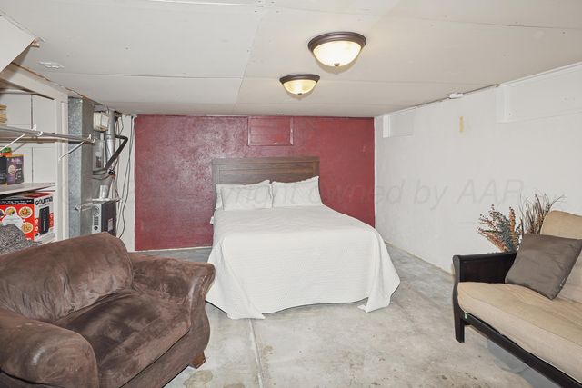 602 N Main Street, Stratford, TX 79084