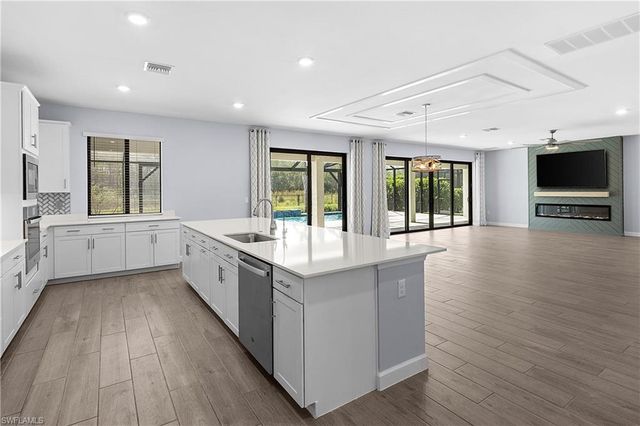 20475 Napa LOOP, Estero, FL 33928