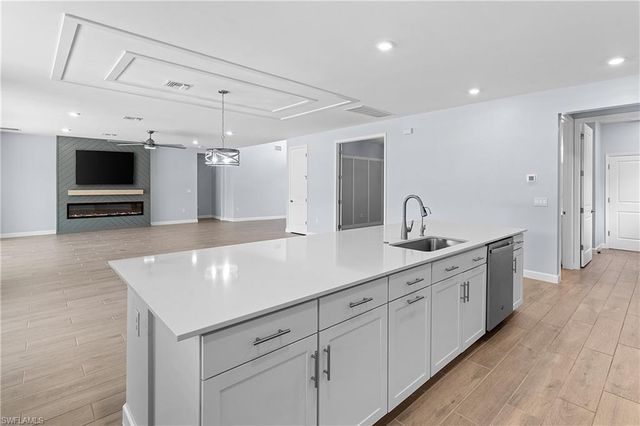 20475 Napa LOOP, Estero, FL 33928