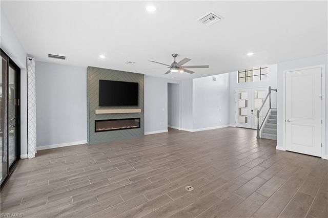 20475 Napa LOOP, Estero, FL 33928
