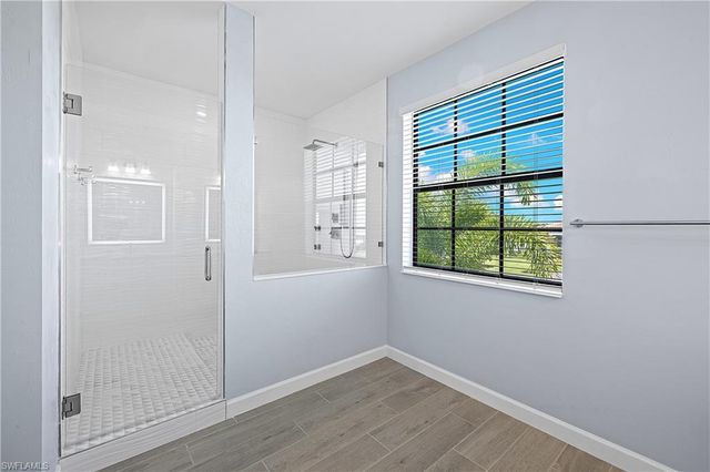 20475 Napa LOOP, Estero, FL 33928