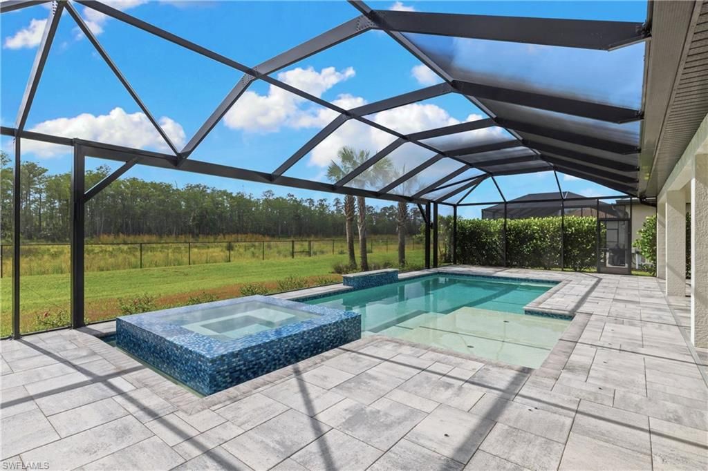 20475 Napa LOOP, ESTERO, FL 33928 — photo 4