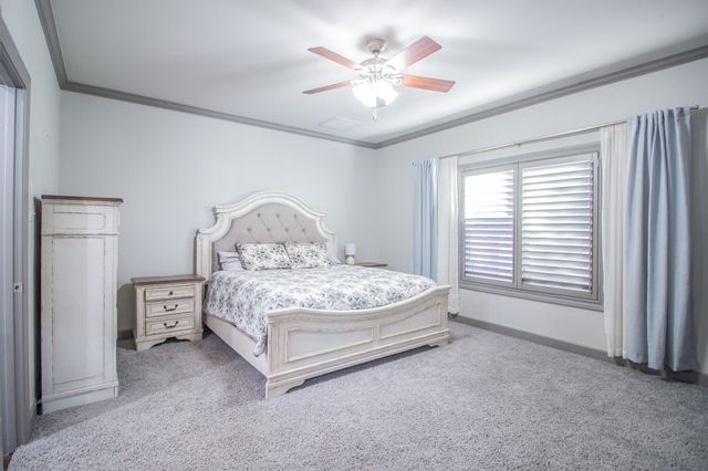 9804 Durham Avenue, Lubbock, TX 79424