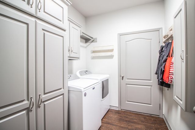 9804 Durham Avenue, Lubbock, TX 79424