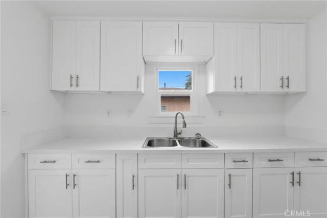234 N Laurel Avenue, Upland, CA 91786