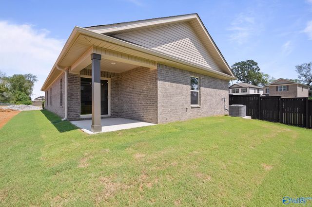 27980 Devvenshire Drive, Harvest, AL 35749