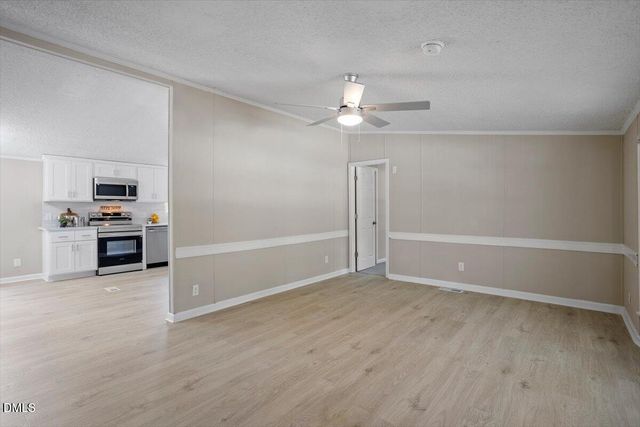8218 N Nc 27 E, Coats, NC 27521