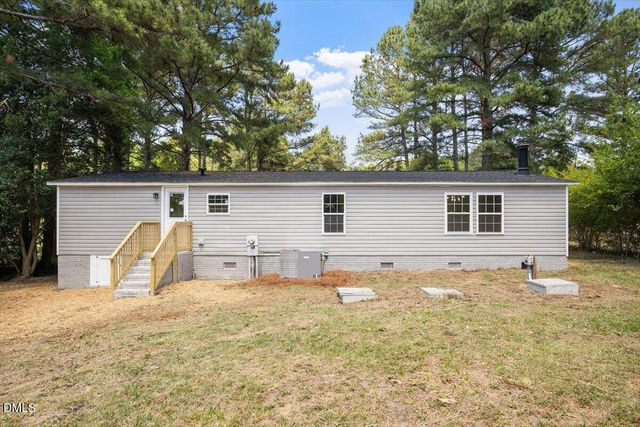 8218 N Nc 27 E, Coats, NC 27521