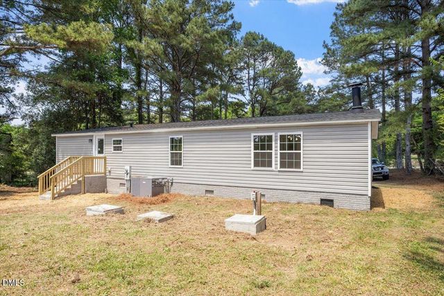 8218 N Nc 27 E, Coats, NC 27521