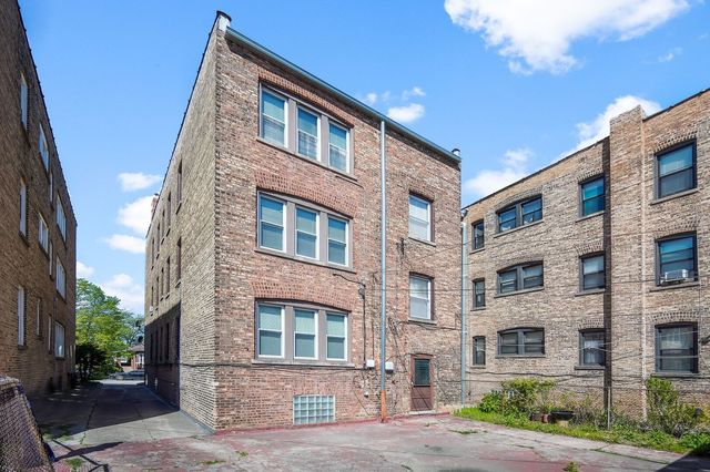 8305 S Throop Street, Chicago, IL 60620
