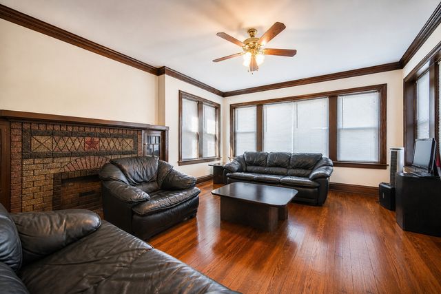 8305 S Throop Street, Chicago, IL 60620