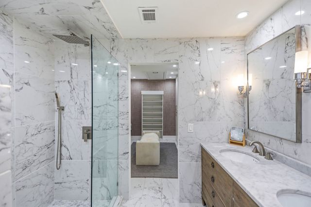 107 Chatsworth Dr, Nashville, TN 37215
