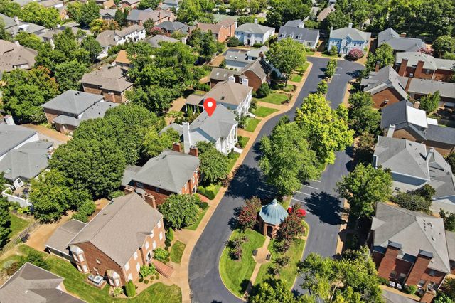107 Chatsworth Dr, Nashville, TN 37215