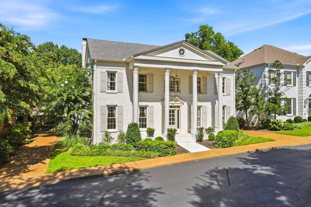 107 Chatsworth Dr, Nashville, TN 37215