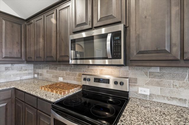 4137 Snowberry Lane, Fort Worth, TX 76036