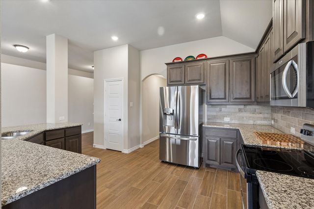 4137 Snowberry Lane, Fort Worth, TX 76036