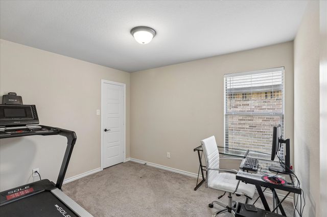 4137 Snowberry Lane, Fort Worth, TX 76036