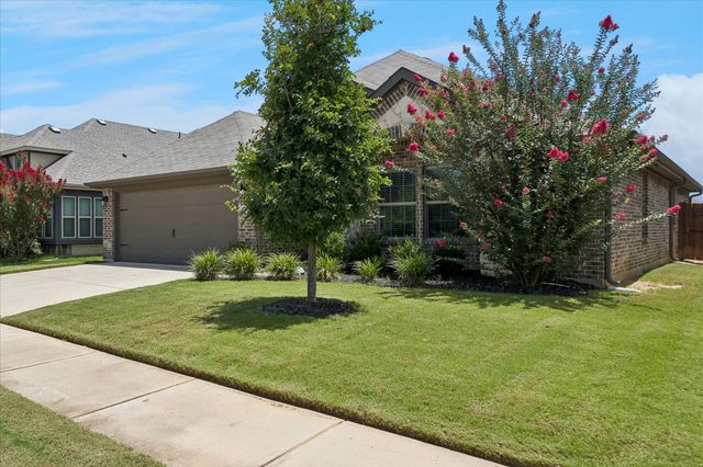 4137 Snowberry Lane, Fort Worth, TX 76036
